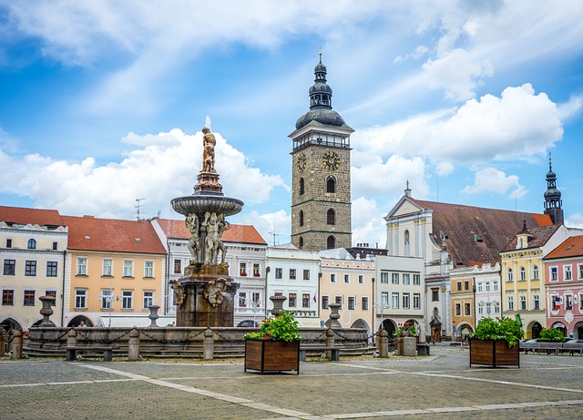 Jaké si vybrat oplocení kolem domu na Českobudějovicku